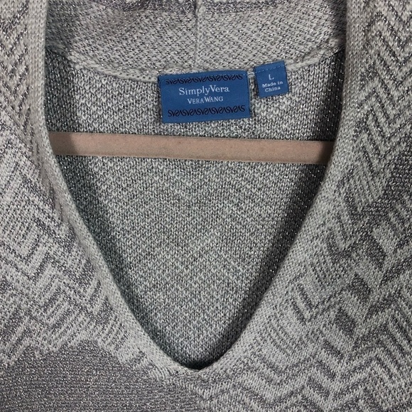 Simply Vera wang sparkly sweater - Picture 4 of 11